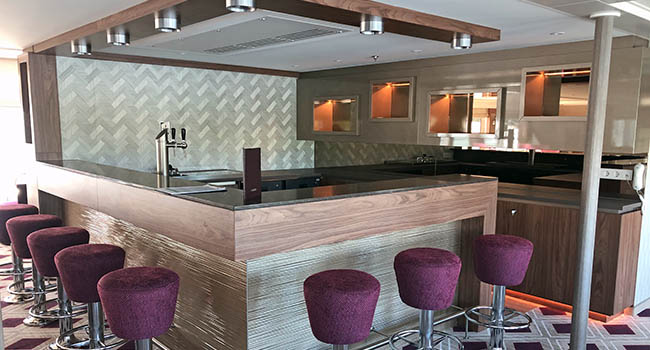 Bar Lounge